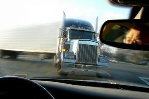 truck driver responsibility, Illinois personal injury attorney